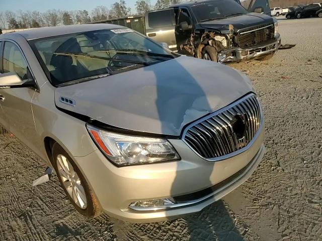 2016 Buick LaCrosse - Image 11