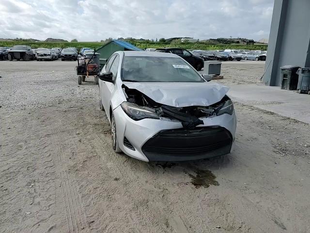 2018 Toyota Corolla - Image 11