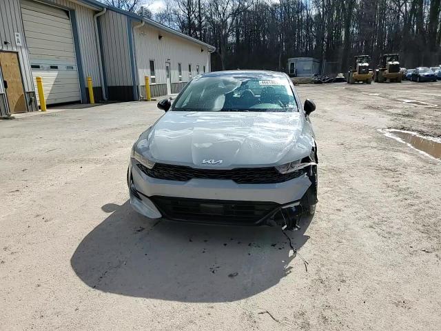 2023 Kia K5 - Image 13