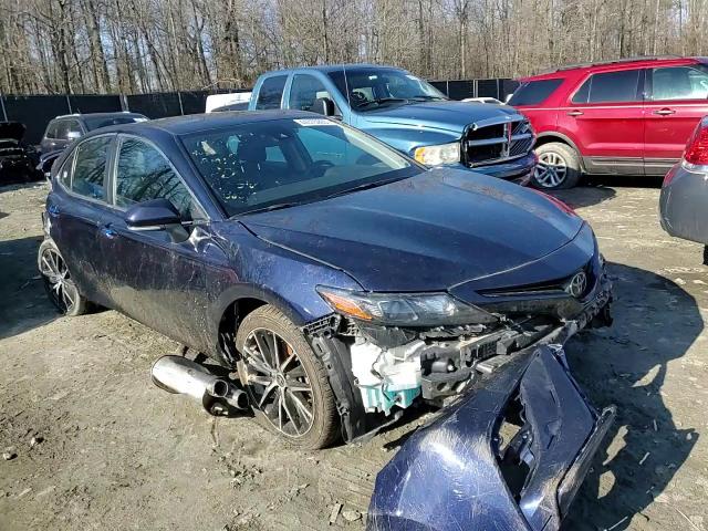 2022 Toyota Camry - Image 11