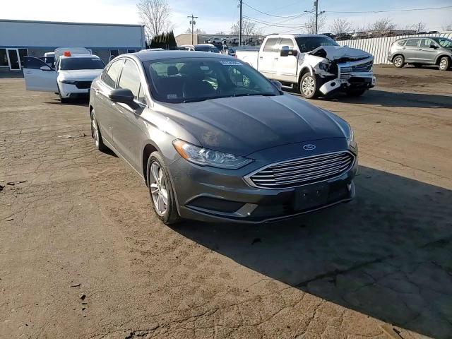 2018 Ford Fusion - Image 10