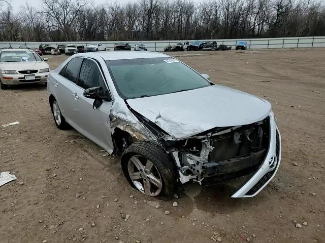 2014 Toyota Camry - Image 10