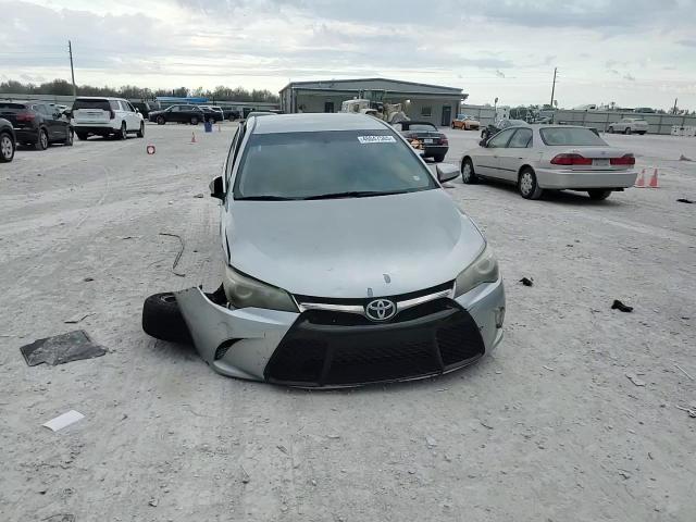 2017 Toyota Camry - Image 11
