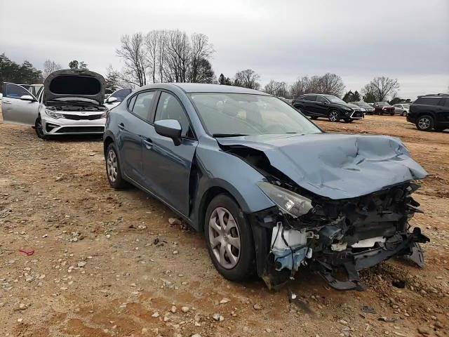 2016 Mazda 3 - Image 11