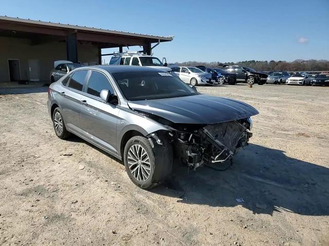 2021 Volkswagen Jetta - Image 11