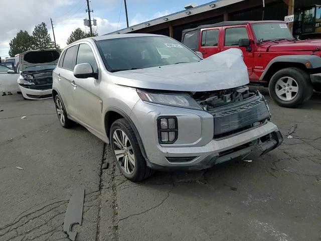 2020 Mitsubishi Outlander - Image 11