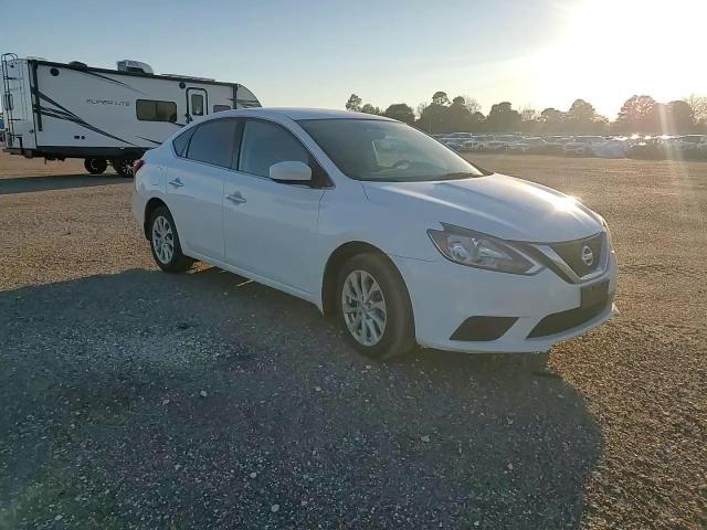 2019 Nissan Sentra - Image 11