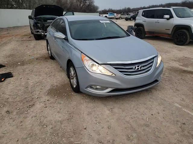 2013 Hyundai Sonata - Image 10