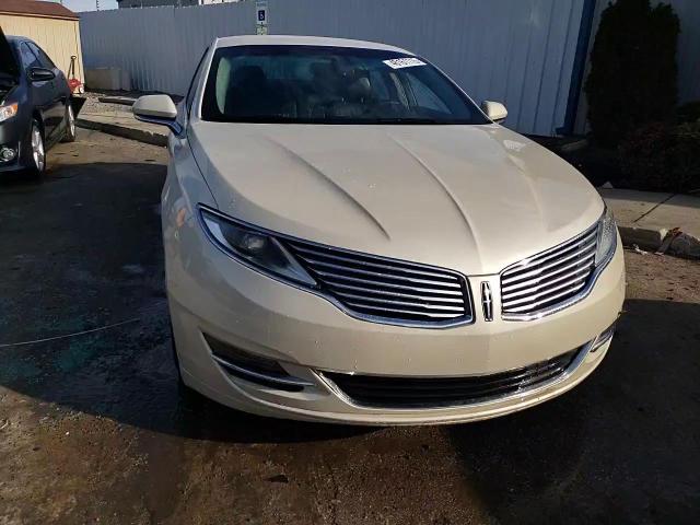 2015 Lincoln MKZ - Image 13