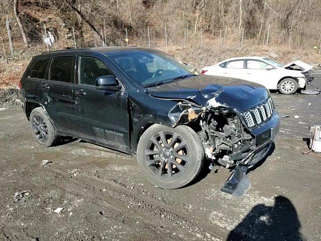 2019 Jeep Grand Cherokee - Image 15