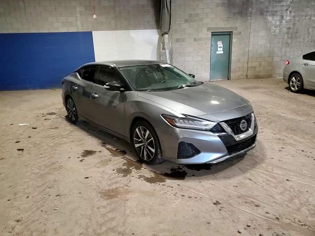 2020 Nissan Maxima - Image 13