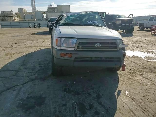 1998 Toyota 4Runner - Image 10