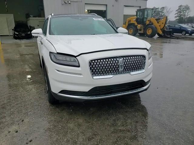 2021 Lincoln Nautilus - Image 12