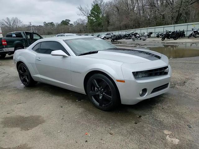 2012 Chevrolet Camaro - Image 13