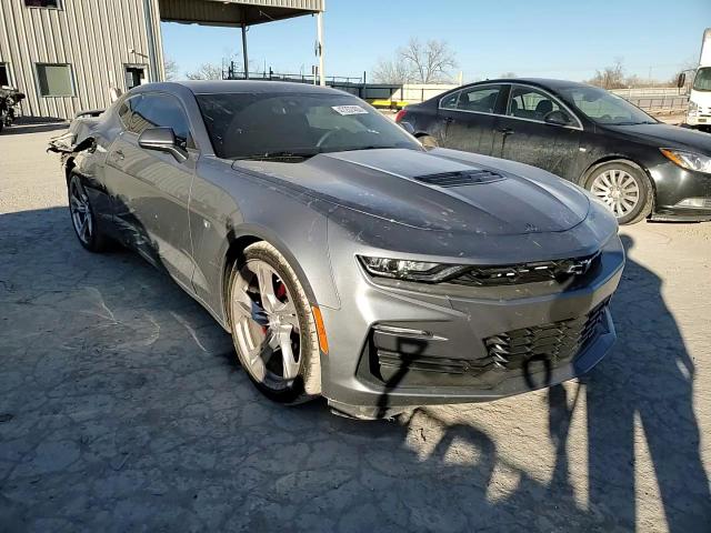 2021 Chevrolet Camaro - Image 11