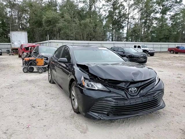 2018 Toyota Camry - Image 13