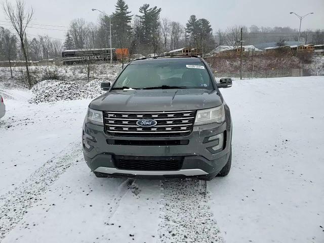 2016 Ford Explorer - Image 12