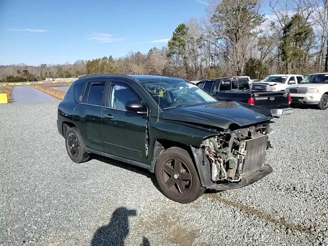 2009 Jeep Compass - Image 12