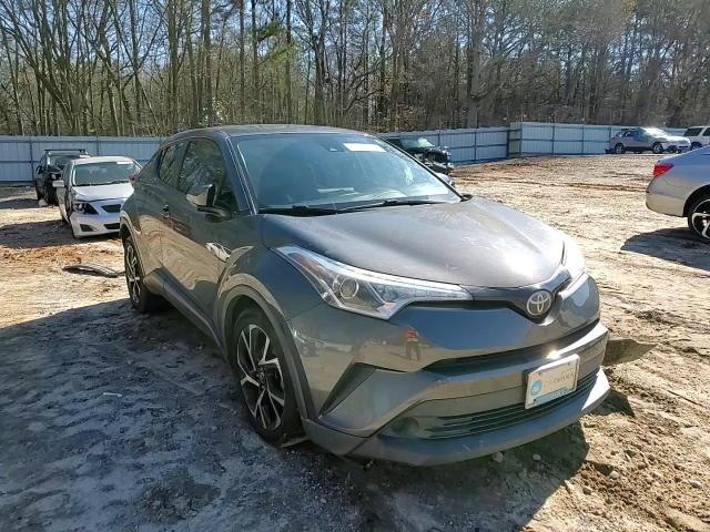 2018 Toyota C-HR - Image 10