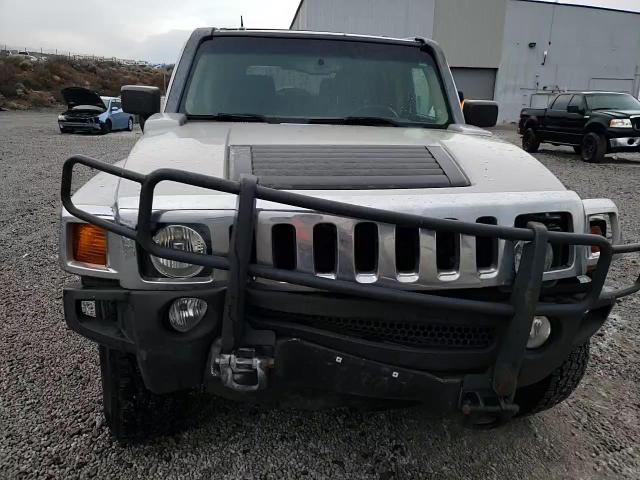 2006 Hummer H3 - Image 11