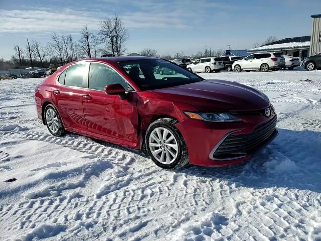 2023 Toyota Camry - Image 13