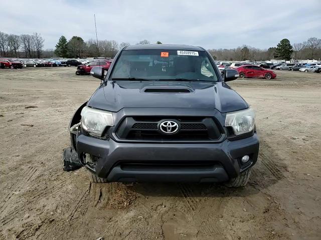 2013 Toyota Tacoma - Image 11