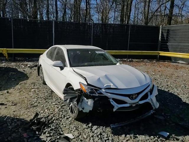2019 Toyota Camry - Image 11