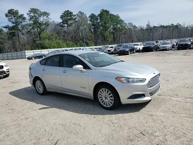 2016 Ford Fusion - Image 11