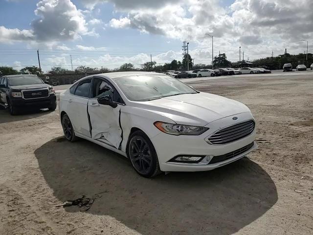 2018 Ford Fusion - Image 11