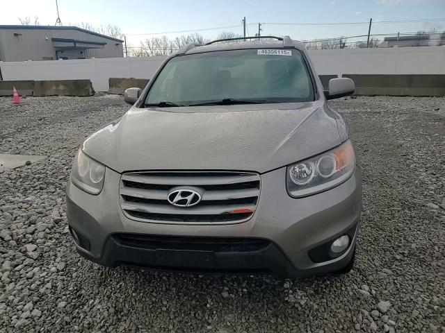 2012 Hyundai Santa Fe - Image 11