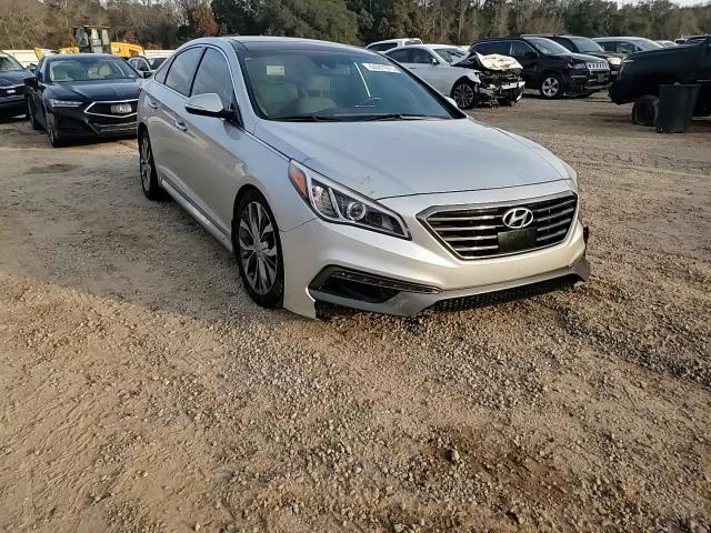 2015 Hyundai Sonata - Image 10