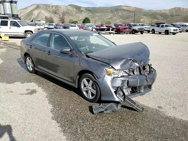 2014 Toyota Camry - Image 11