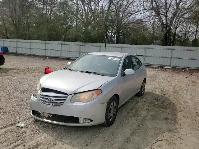 2010 Hyundai Elantra - Image 11