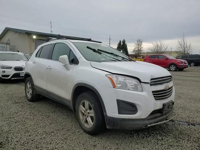2016 Chevrolet Trax - Image 11