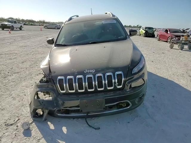 2016 Jeep Grand Cherokee - Image 11