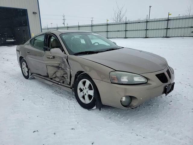 2007 Pontiac Grand Prix - Image 10
