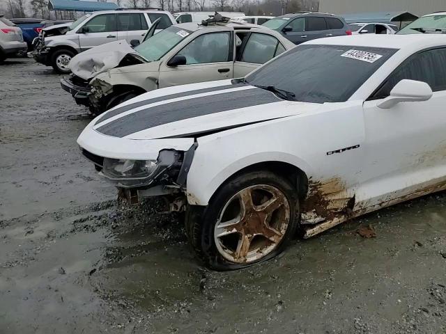 2016 Chevrolet Camaro - Image 11