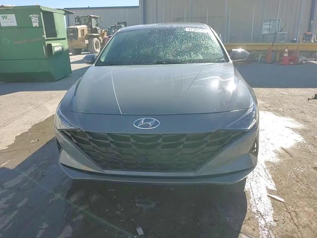 2021 Hyundai Elantra - Image 13