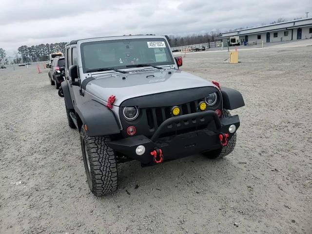 2017 Jeep Wrangler - Image 11