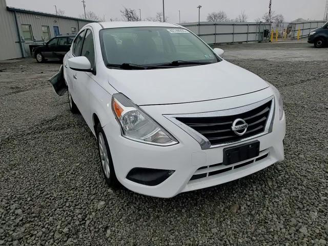 2017 Nissan Versa - Image 14