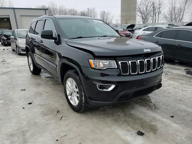 2017 Jeep Grand Cherokee - Image 14