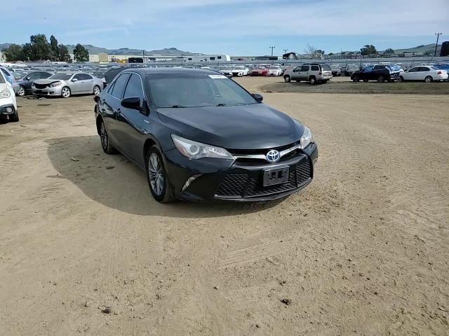 2015 Toyota Camry - Image 11