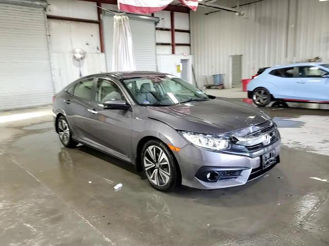 2018 Honda Civic - Image 13