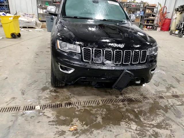 2018 Jeep Grand Cherokee - Image 12