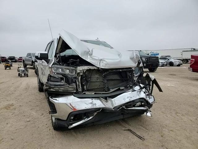 2019 Chevrolet Silverado - Image 11