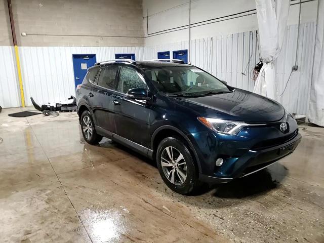 2017 Toyota RAV 4 - Image 15