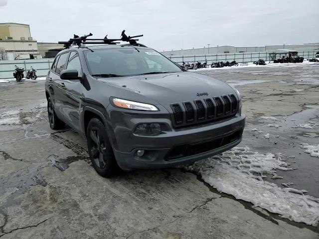 2018 Jeep Grand Cherokee - Image 12