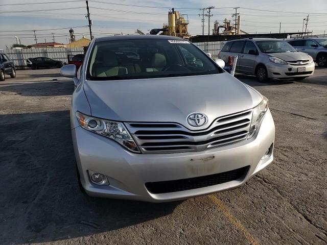 2011 Toyota Venza - Image 12
