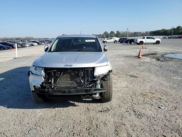 2012 Jeep Grand Cherokee - Image 11