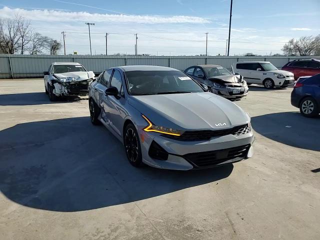 2023 Kia K5 - Image 11
